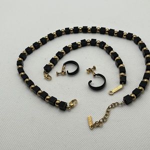 Napier black onyx and gold necklace & bracelet earrings clip on and screw